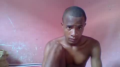 Snapshot of henriotflavien20 chatting on 01-02-25, 06:18 Adrian Honey online show from 01-02-25, 06:18