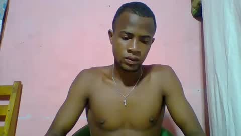 Snapshot of henriotflavien20 chatting on 02-22-25, 05:23 Adrian Honey online show from 02-22-25, 05:23