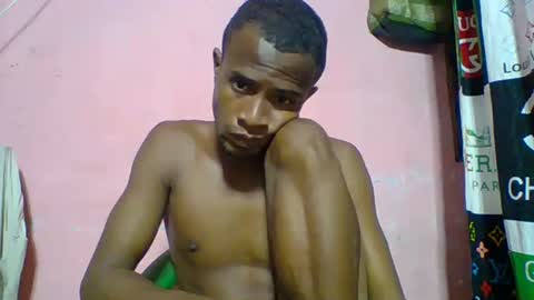 Snapshot of henriotflavien20 chatting on 03-01-25, 02:15 Adrian Honey online show from 03-01-25, 02:15