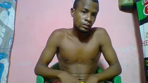 Snapshot of henriotflavien20 chatting on 03-07-25, 02:04 Adrian Honey online show from 03-07-25, 02:04