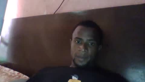 Snapshot of henriotflavien20 chatting on 10-06-25, 03:53 Adrian Honey online show from 10-06-25, 03:53