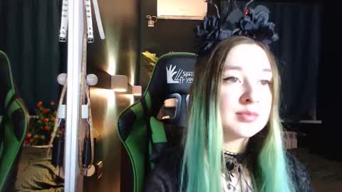 Hentaishiing online show from 11-22-25, 11:15