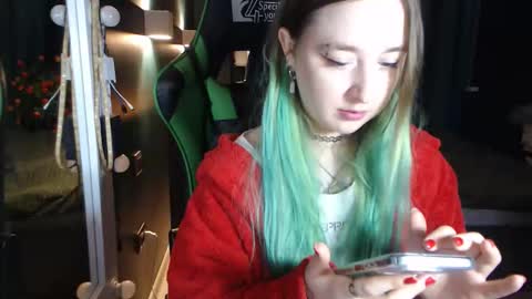 Hentaishiing online show from 11-29-25, 08:45