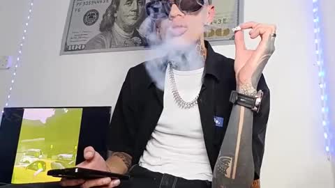 Henzeld online show from 03-22-26, 07:01