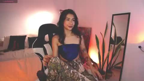 Hello I am Valentina independent Colombian model I love sensuality and pleasure welcome online show from 07-31-26, 03:06