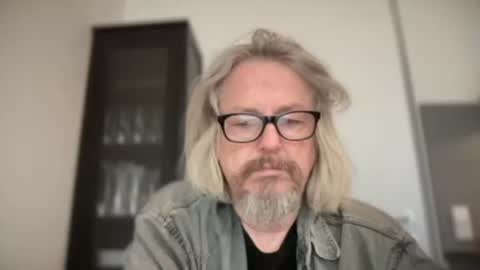 Snapshot of herbiebaby chatting on 12-09-24, 10:00 herbiebaby online show from 12-09-24, 10:00