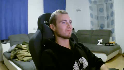 John Pearl online show from 12-15-25, 10:25