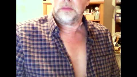 Snapshot of hereford66 chatting on 12-14-24, 08:34 hereford66 online show from 12-14-24, 08:34