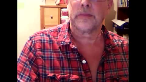 Snapshot of hereford66 chatting on 10-23-25, 04:17 hereford66 online show from 10-23-25, 04:17