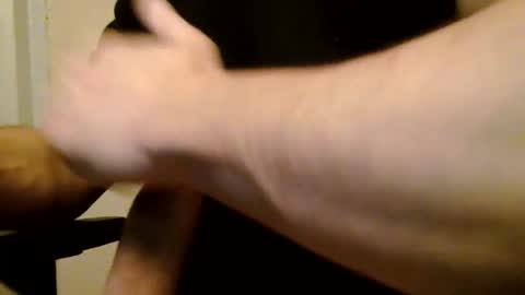 Snapshot of heretost chatting on 05-20-26, 11:44 mr D online show from 05-20-26, 11:44
