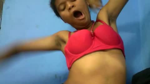 herisse01 online show from 04-18-26, 03:10