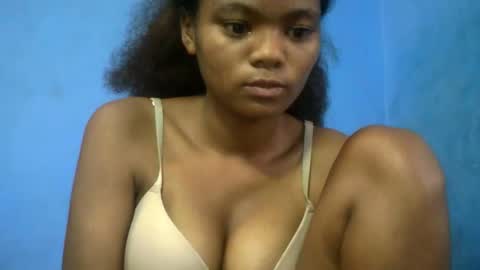 herisse01 online show from 04-21-26, 05:25