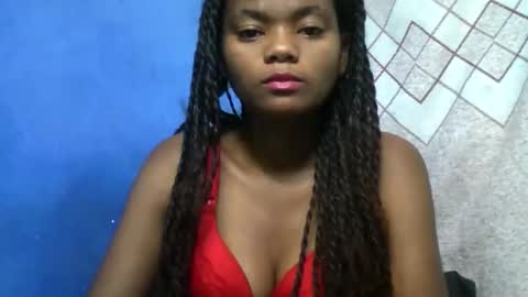 Snapshot of herisse01 chatting on 05-01-26, 12:10 herisse01 online show from 05-01-26, 12:10
