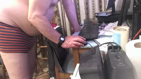 mature online show from 02-11-25, 07:33