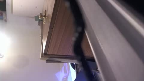 mature online show from 10-31-25, 08:37