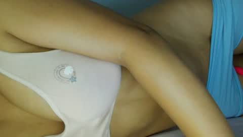 Snapshot of hermosanalgona chatting on 07-01-26, 10:06 Charlotte Y Crystal online show from 07-01-26, 10:06