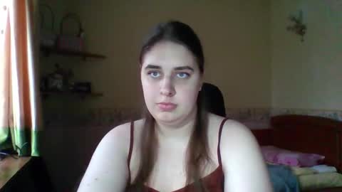 hess_luna_ online show from 12-20-25, 10:11