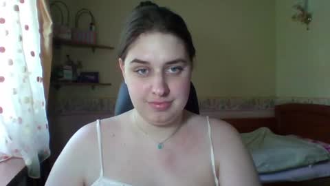 Snapshot of hess_luna_ chatting on 06-08-26, 09:09 hess_luna_ online show from 06-08-26, 09:09
