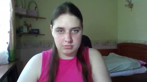 Snapshot of hess_luna_ chatting on 06-11-26, 09:07 hess_luna_ online show from 06-11-26, 09:07
