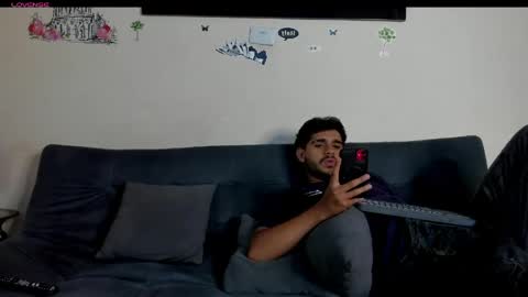 Snapshot of heteros_curious_ chatting on 04-30-26, 08:48 yeis online show from 04-30-26, 08:48