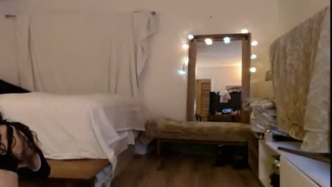 Snapshot of hevin69 chatting on 04-15-26, 03:02 hevin69 online show from 04-15-26, 03:02