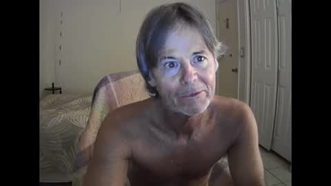 Snapshot of hewes1 chatting on 04-15-26, 09:16 hewes1 online show from 04-15-26, 09:16