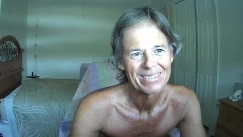 hewes1 online show from 06-27-26, 06:57