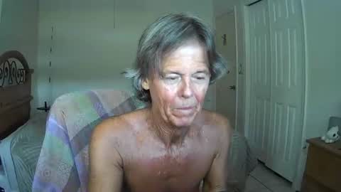 hewes1 online show from 06-28-26, 10:16