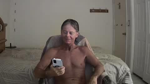 hewes1 online show from 07-31-26, 10:36
