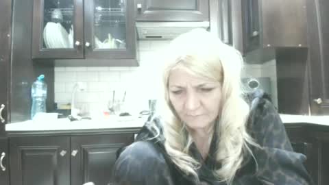 Snapshot of heyheygrey chatting on 06-16-26, 03:20 Heyheygrey online show from 06-16-26, 03:20