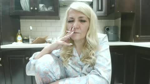 Snapshot of heyheygrey chatting on 07-01-26, 12:01 Heyheygrey online show from 07-01-26, 12:01