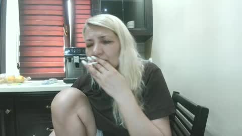 Snapshot of heyheygrey chatting on 07-10-26, 05:04 Heyheygrey online show from 07-10-26, 05:04