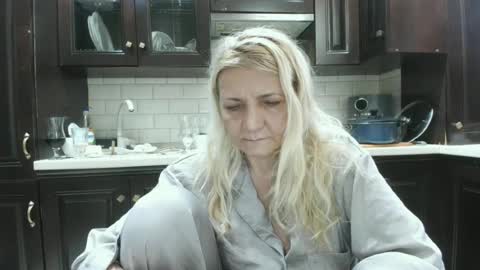 Snapshot of heyheygrey chatting on 07-14-26, 04:56 Heyheygrey online show from 07-14-26, 04:56