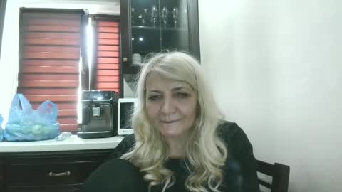 Snapshot of heyheygrey chatting on 07-19-26, 03:27 Heyheygrey online show from 07-19-26, 03:27
