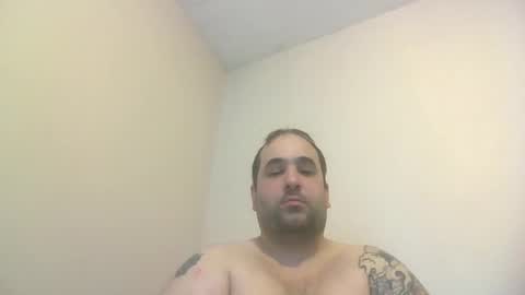 Snapshot of heyhoo111 chatting on 05-23-26, 04:33 heyhoo111 online show from 05-23-26, 04:33
