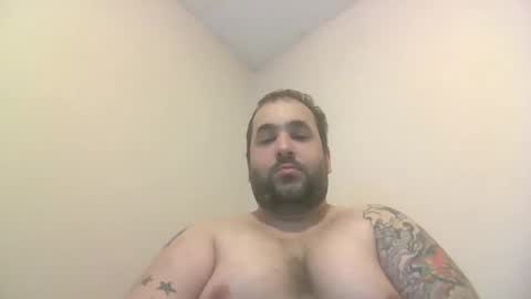Snapshot of heyhoo111 chatting on 06-03-26, 06:27 heyhoo111 online show from 06-03-26, 06:27