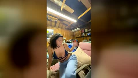 heyitsgigi online show from 06-17-26, 02:25