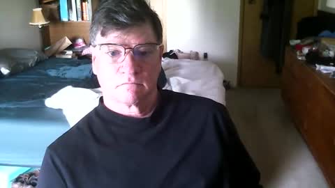 Snapshot of hg99too chatting on 04-29-26, 02:54 hg99too online show from 04-29-26, 02:54