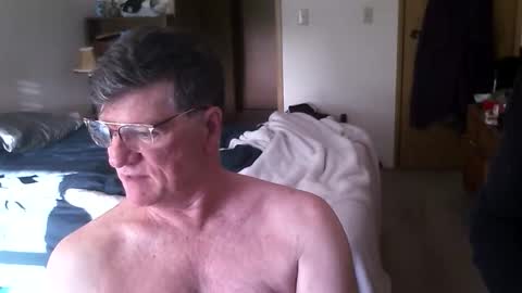 Snapshot of hg99too chatting on 05-05-26, 02:25 hg99too online show from 05-05-26, 02:25