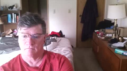 Snapshot of hg99too chatting on 05-11-26, 02:12 hg99too online show from 05-11-26, 02:12