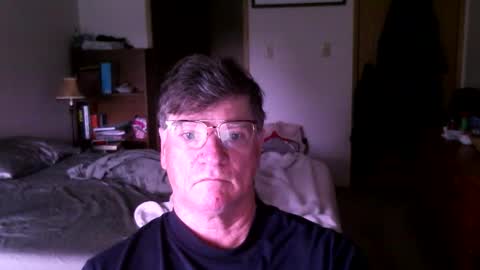 Snapshot of hg99too chatting on 05-26-26, 02:24 hg99too online show from 05-26-26, 02:24