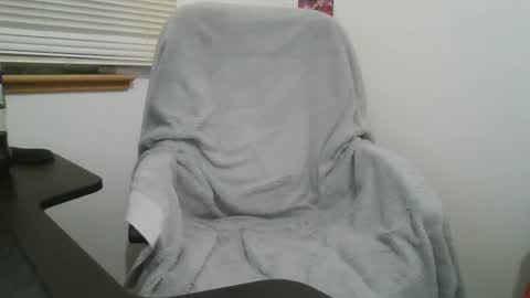 Snapshot of hghdea chatting on 12-23-24, 10:23 Highdea online show from 12-23-24, 10:23