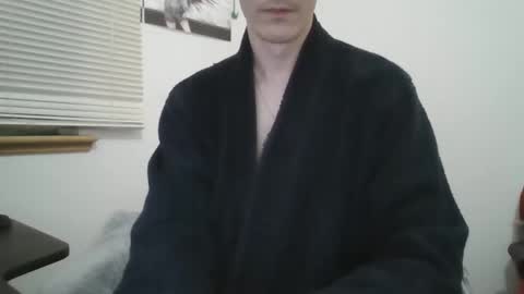 Snapshot of hghdea chatting on 12-25-24, 12:16 Highdea online show from 12-25-24, 12:16