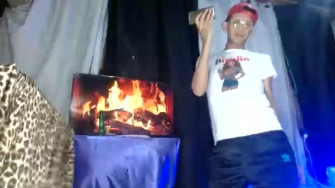 Snapshot of hidden_hairypigass chatting on 11-08-25, 02:01 HIDDEN YUDEVIL online show from 11-08-25, 02:01