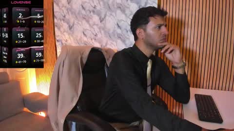 George online show from 10-10-25, 01:48