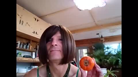 Snapshot of highpine chatting on 12-18-25, 04:24 Highpine online show from 12-18-25, 04:24