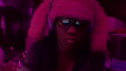 hiimz3 online show from 02-23-26, 01:03