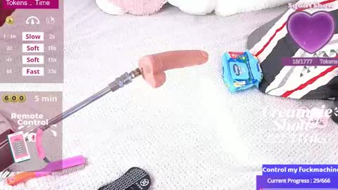 Snapshot of hikiko_doll_ chatting on 02-26-26, 08:52 Call me hikiko or kiko online show from 02-26-26, 08:52