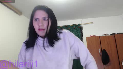 hilaril18 online show from 03-12-26, 09:43