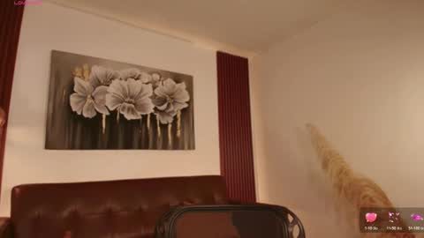 Snapshot of hilaryebony_ chatting on 05-11-26, 08:06 - 29p online show from 05-11-26, 08:06